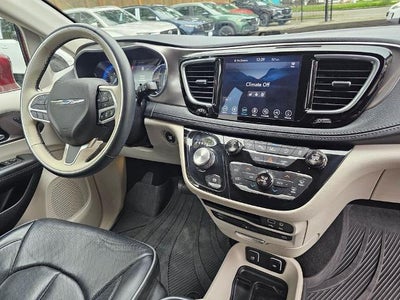 2018 Chrysler Pacifica Limited FWD