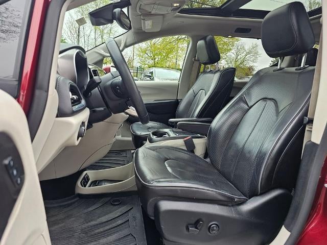 2018 Chrysler Pacifica Limited FWD