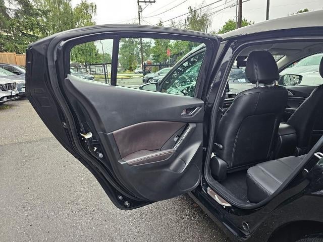 2018 Mazda Mazda3 5-Door Touring Auto