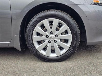 2015 Nissan Sentra 4dr Sdn I4 CVT S
