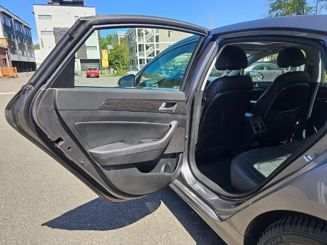 2018 Hyundai SONATA Limited 2.4L