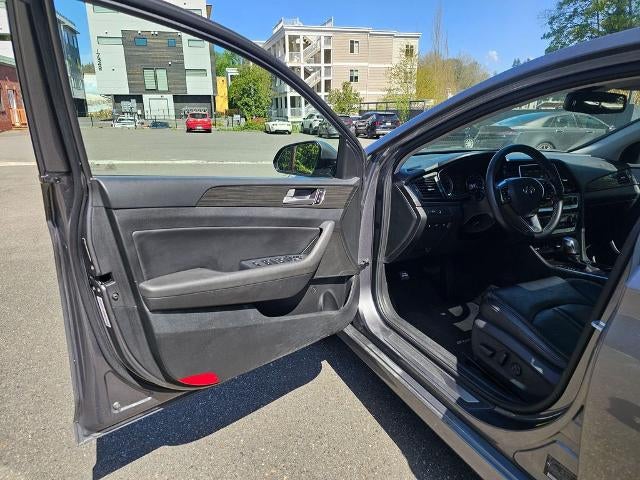 2018 Hyundai SONATA Limited 2.4L