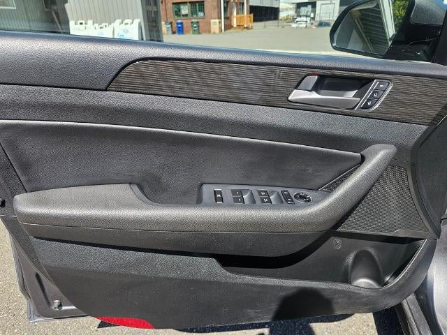 2018 Hyundai SONATA Limited 2.4L