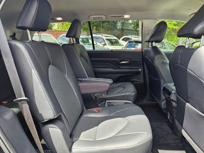 2025 Toyota Grand Highlander XLE FWD (Natl)