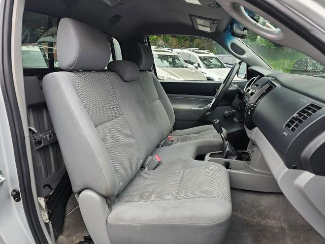 2006 Toyota Tacoma 4WD Regular Cab Standard Bed I4 Manual (Natl)