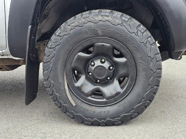 2006 Toyota Tacoma 4WD Regular Cab Standard Bed I4 Manual (Natl)