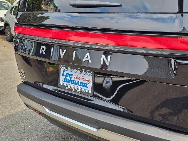 2024 Rivian R1S Adventure Dual-Motor Standard Pack