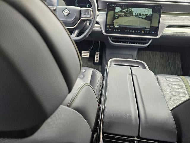 2024 Rivian R1S Adventure Dual-Motor Standard Pack