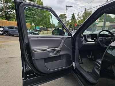 2024 Rivian R1S Adventure Dual-Motor Standard Pack