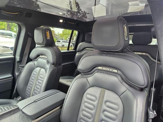 2024 Rivian R1S Adventure Dual-Motor Standard Pack
