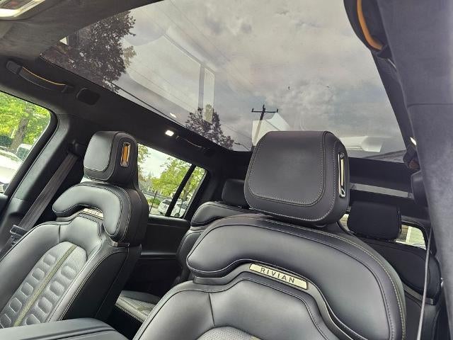 2024 Rivian R1S Adventure Dual-Motor Standard Pack