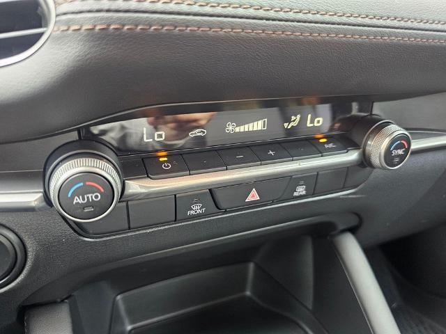 2023 Mazda Mazda3 Hatchback 2.5 S Select Auto FWD