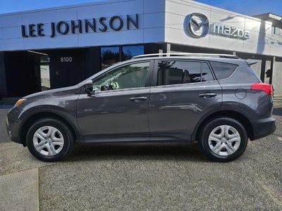 2015 Toyota RAV4 AWD 4dr LE (Natl)