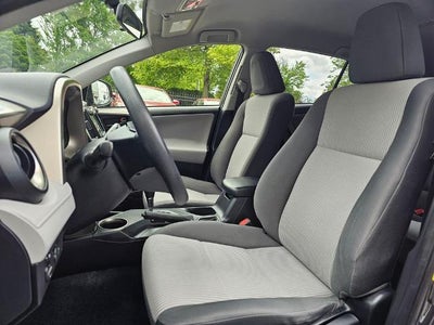 2015 Toyota RAV4 AWD 4dr LE (Natl)