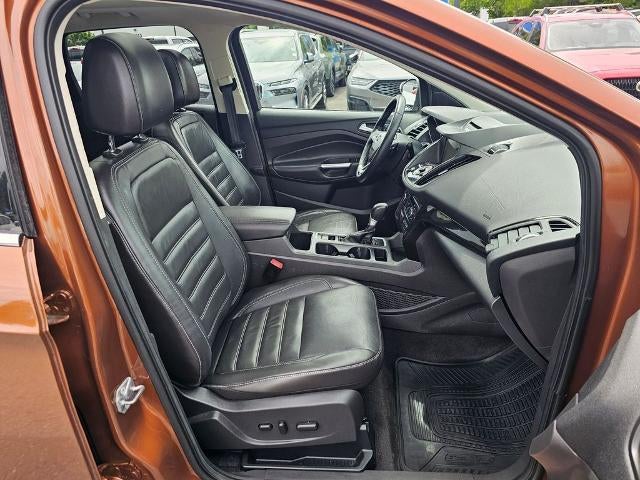 2017 Ford Escape Titanium 4WD