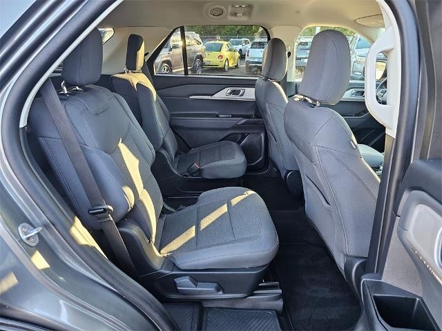 2025 Ford Explorer Active 4WD