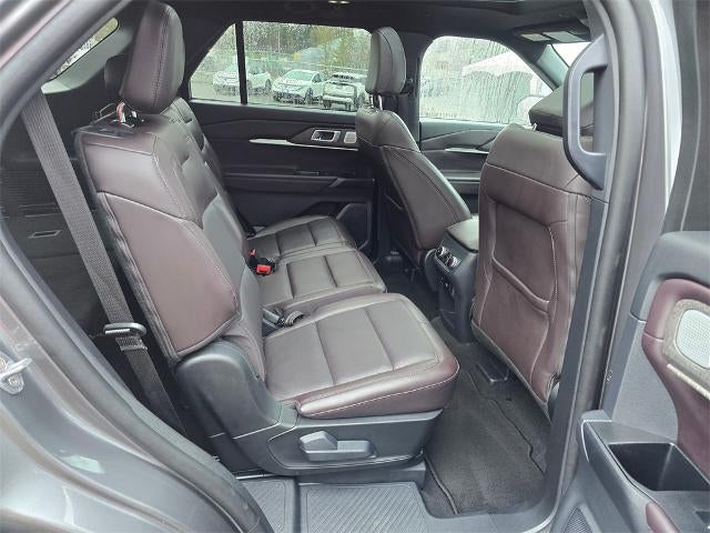 2025 Ford Explorer Platinum 4WD