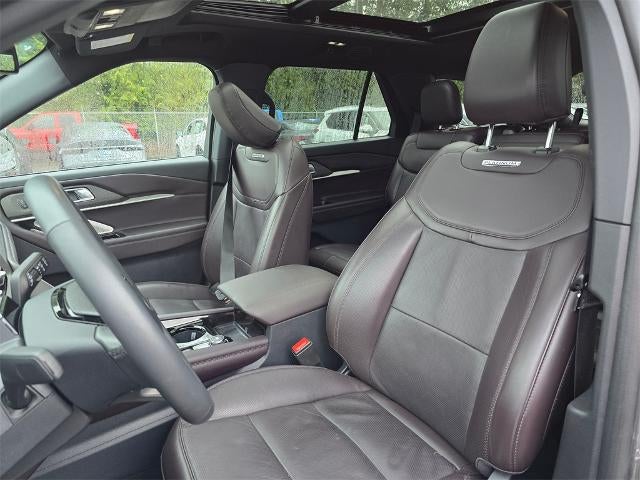 2025 Ford Explorer Platinum 4WD