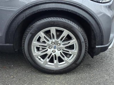 2025 Ford Explorer Platinum 4WD