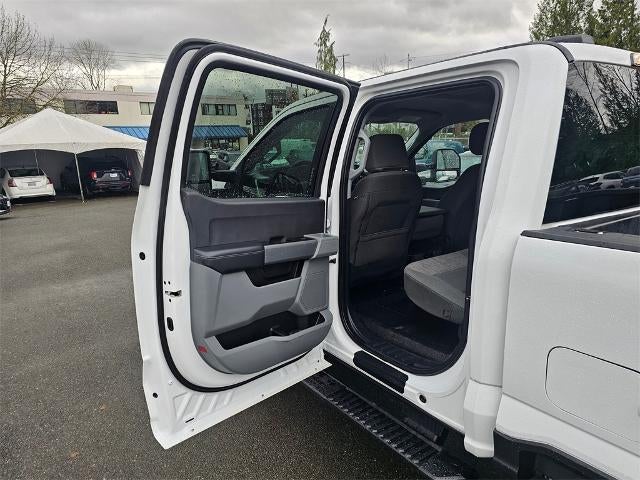 2024 Ford Super Duty F-350 SRW XLT 4WD Crew Cab 6.75' Box