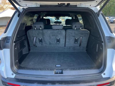 2024 Chevrolet Traverse LT w/2LT