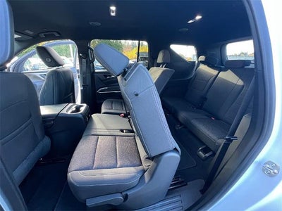 2024 Chevrolet Traverse LT w/2LT