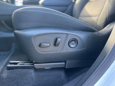 2024 Chevrolet Traverse LT w/2LT