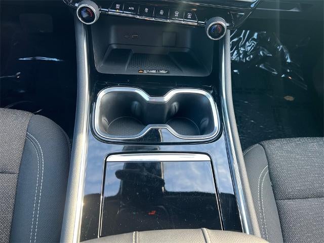 2024 Chevrolet Traverse LT w/2LT