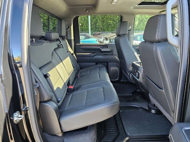 2025 GMC Sierra 3500HD Crew Cab Standard Box 4-Wheel Drive Denali