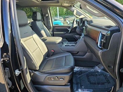 2025 GMC Sierra 3500HD Crew Cab Standard Box 4-Wheel Drive Denali