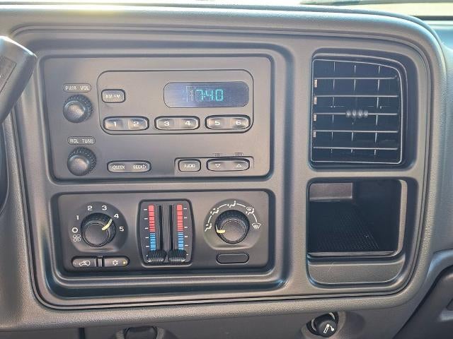 2006 GMC Sierra 1500 2WD Extended Cab Standard Box Work Truck