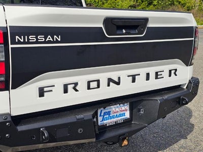 2024 Nissan Frontier Crew Cab 4x4 SV