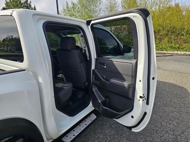 2024 Nissan Frontier Crew Cab 4x4 SV