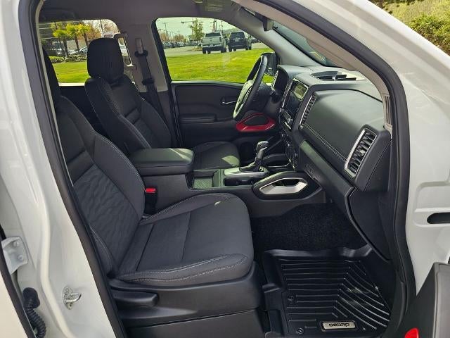 2024 Nissan Frontier Crew Cab 4x4 SV