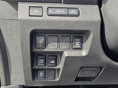 2024 Nissan Frontier Crew Cab 4x4 SV