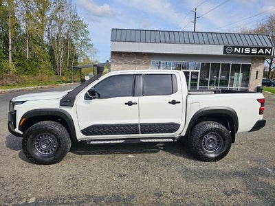 2024 Nissan Frontier Crew Cab 4x4 SV