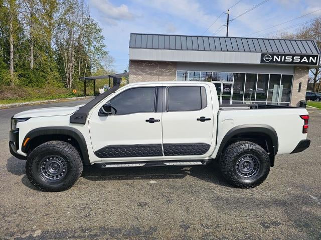2024 Nissan Frontier Crew Cab 4x4 SV