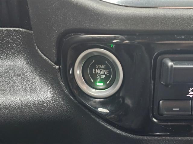 2022 Chevrolet Silverado 1500 Crew Cab Short Box 4-Wheel Drive LT Trail Boss