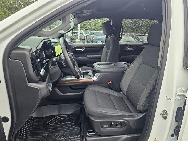 2022 Chevrolet Silverado 1500 Crew Cab Short Box 4-Wheel Drive LT Trail Boss