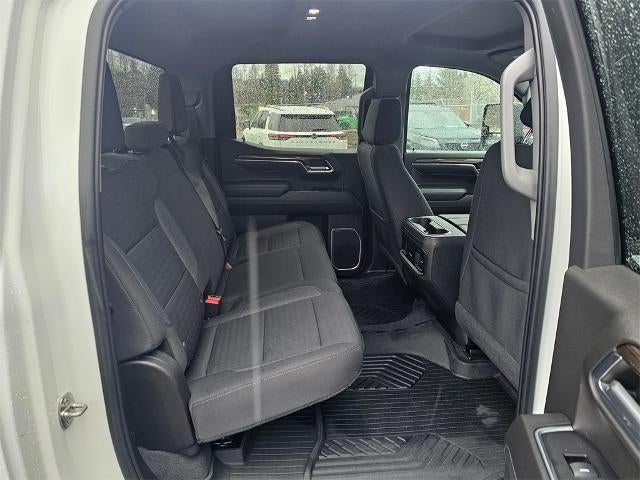 2022 Chevrolet Silverado 1500 Crew Cab Short Box 4-Wheel Drive LT Trail Boss