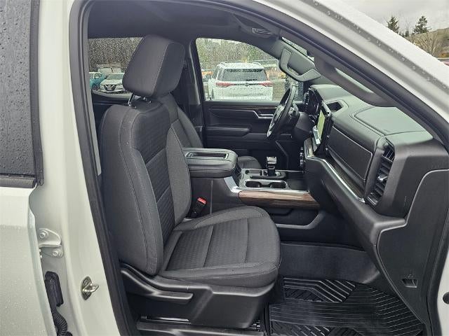 2022 Chevrolet Silverado 1500 Crew Cab Short Box 4-Wheel Drive LT Trail Boss