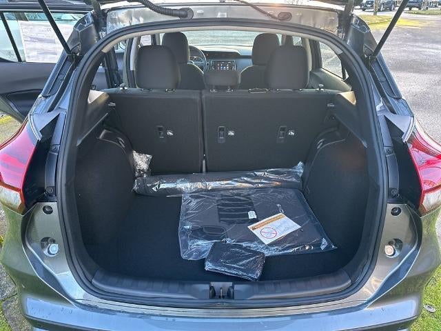 2024 Nissan Kicks S FWD