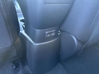 2024 Nissan Kicks S FWD