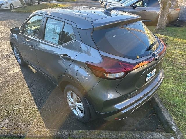 2024 Nissan Kicks S FWD
