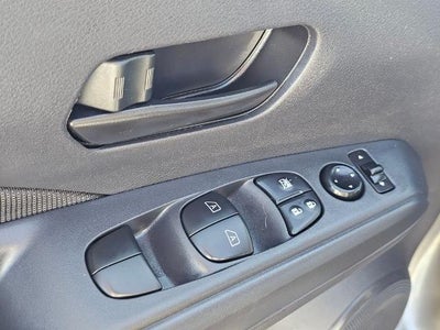 2023 Nissan Kicks S FWD