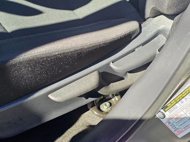 2023 Nissan Kicks S FWD