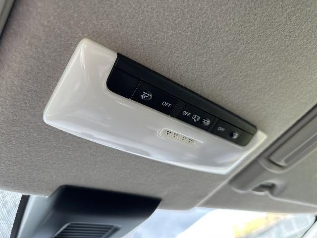 2024 Nissan Kicks S FWD