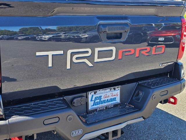 2025 Toyota Tacoma 4WD 4WD TRD Pro Hybrid Double Cab 5' Bed AT (Natl)