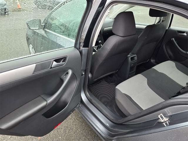 2017 Volkswagen Jetta 1.4T S Manual