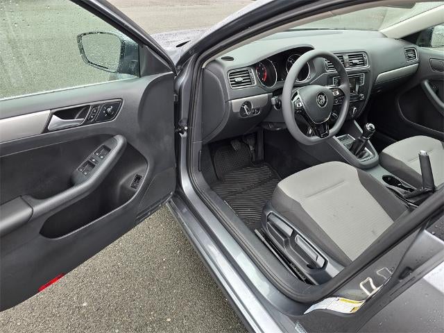 2017 Volkswagen Jetta 1.4T S Manual
